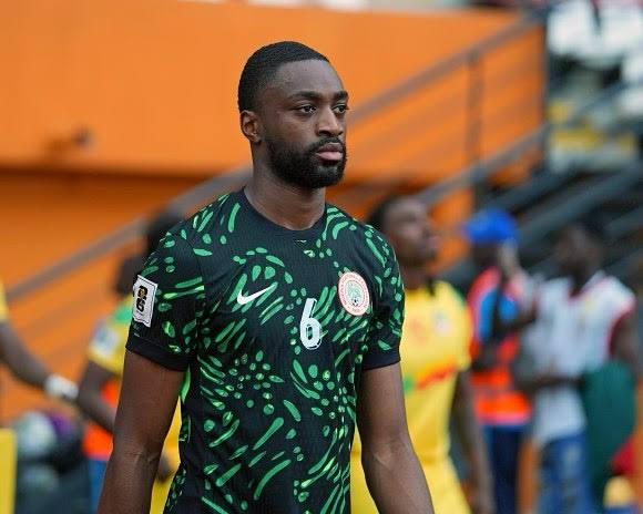 Cover image for Semi Ajayi relishes Man of the Match award