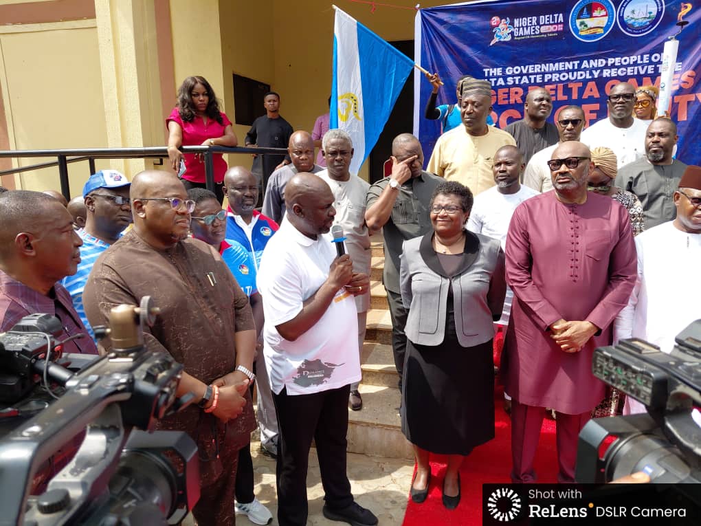 Cover image for Bayelsa, Delta receive Games Torch as Ikpokpo declares Edo ready to host