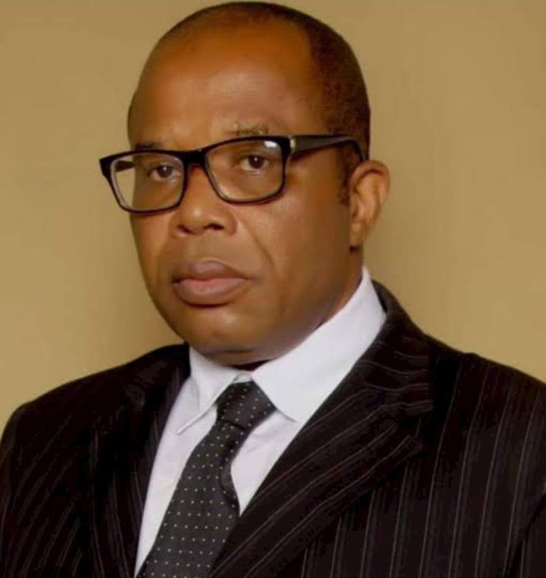 Cover image for Aluo thumbs up NNL referees, charges them to sustain their  performance