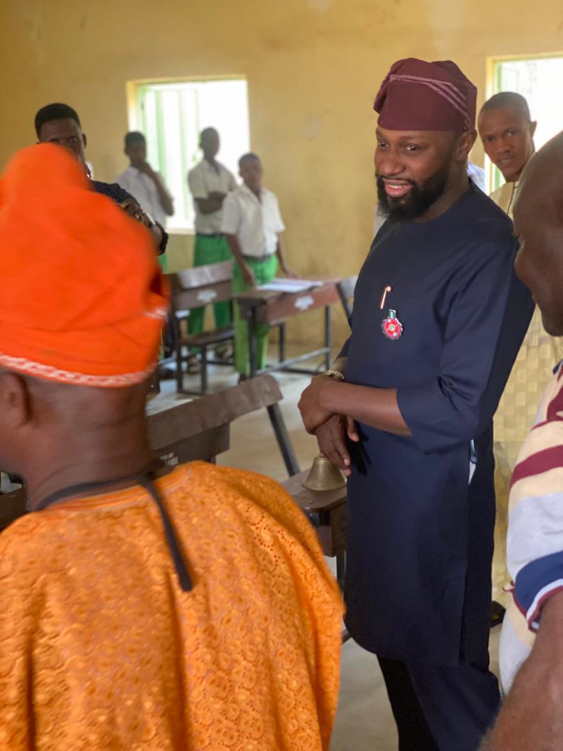 Adetunji Abdul Foundation renovates, donates modern block of classrooms schools in Ikare Akoko